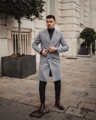 Black Pants with Brown Shoes Smart Casual Outfits For Men In Their 20s: A grey overcoat and black pants are the kind of a fail-safe combination that you need when you have no time. Finishing off with dark brown leather chelsea boots is an easy way to infuse an element of elegance into this outfit. As you're heading into your 30s, you want to start dressing like an adult. That's when outfits like this are a tested option.