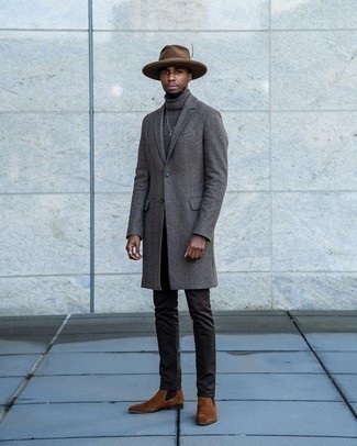 Brown Wool Hat Outfits For Men: This combination of a charcoal overcoat and a brown wool hat combines comfort and practicality and helps you keep it clean yet current. Give a more refined twist to an otherwise mostly dressed-down outfit by wearing a pair of brown suede chelsea boots.
