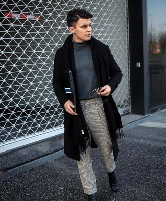 Black Scarf Outfits For Men: No matter where you find yourself over the course of the day, you'll be stylishly ready in this off-duty combination of a black overcoat and a black scarf. Polish up this ensemble with black leather chelsea boots.