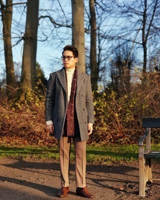 Burgundy Scarf Outfits For Men: A grey herringbone overcoat and a burgundy scarf are a great combination to add to your current casual fashion mix. Put a different spin on your outfit by finishing with brown woven leather loafers.