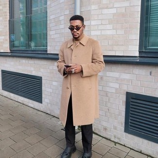 Violet Sunglasses Outfits For Men: A camel overcoat and violet sunglasses are a perfect combo to be utilised at the weekend. Complete your ensemble with a pair of black leather chelsea boots to immediately up the fashion factor of your look.