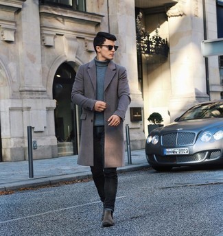 Charcoal Suede Chelsea Boots Outfits For Men: As you can see, it doesn't require that much effort for a man to look sharp. Just consider pairing a grey overcoat with black jeans and you'll look awesome. Amp up the formality of your ensemble a bit by slipping into charcoal suede chelsea boots.