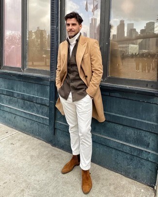 White Corduroy Chinos Outfits: So as you can see, it doesn't require that much effort for a man to look effortlessly neat. Just consider teaming a camel overcoat with white corduroy chinos and you'll look incredibly stylish. Want to go all out with footwear? Rock a pair of tobacco suede chelsea boots.