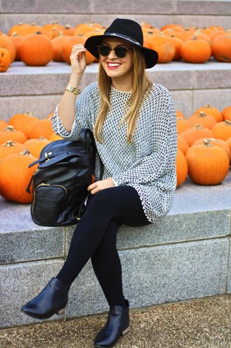Black Leggings with Chelsea Boots Outfits (9 ideas & outfits