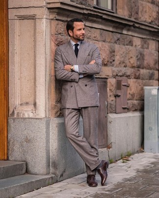 Grey Vertical Striped Dress Shirt Outfits For Men: 