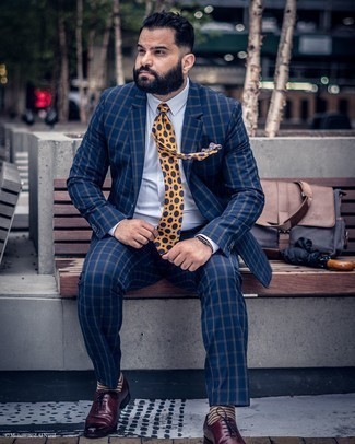 Navy Plaid Suit Outfits: 