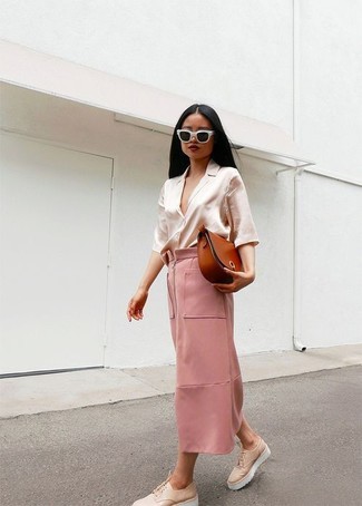 Tan Silk Button Down Blouse Outfits: 