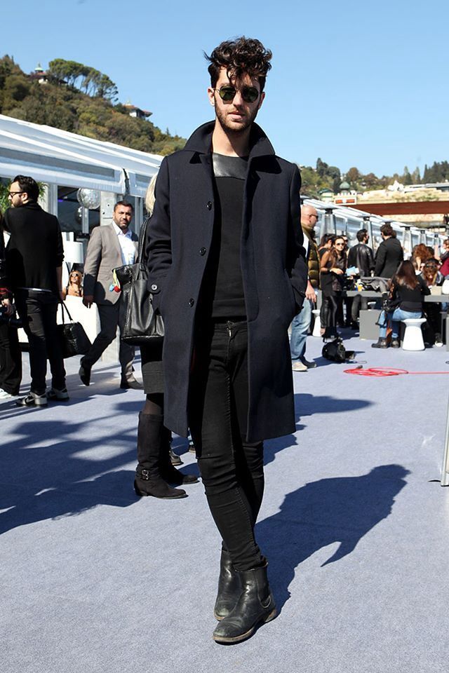 mens black skinny jeans with chelsea boots