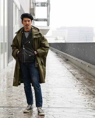 Olive Lightweight Parka Outfits For Men: This off-duty pairing of an olive lightweight parka and navy jeans can go in different directions depending on the way it's styled. If you're on the fence about how to finish off, complement your outfit with a pair of black and white canvas high top sneakers.