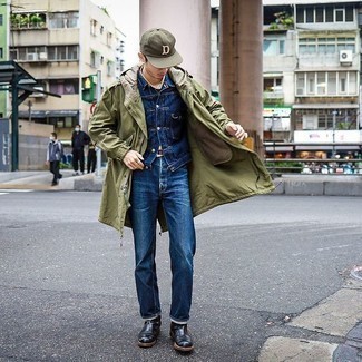 Dark Green Parka Outfits For Men: Such pieces as a dark green parka and navy jeans are an easy way to inject effortless cool into your casual wardrobe. For something more on the dressier side to finish your look, introduce black leather chelsea boots to your look.