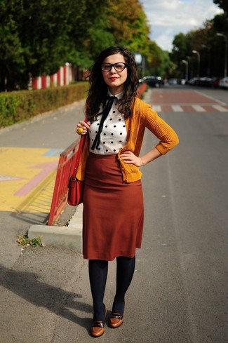 Mustard Cardigan Outfits For Women: 
