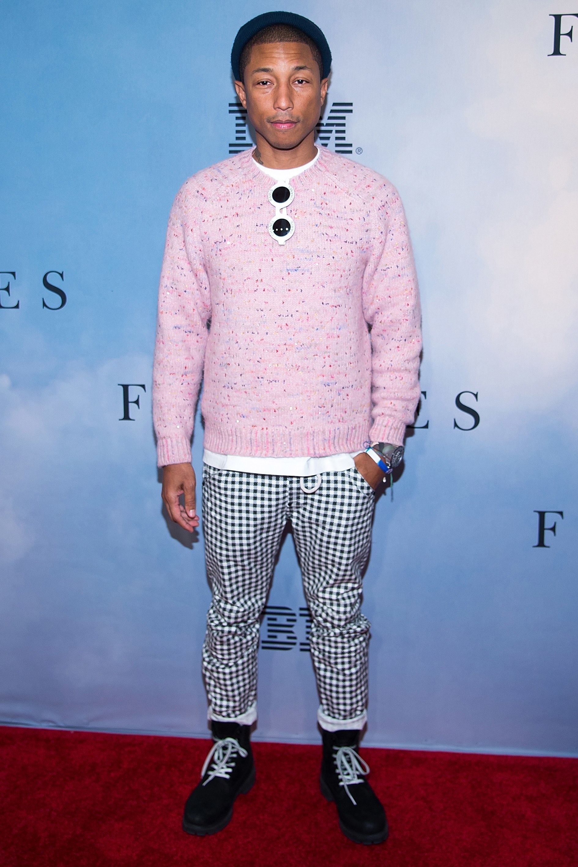 pharrell williams sweater