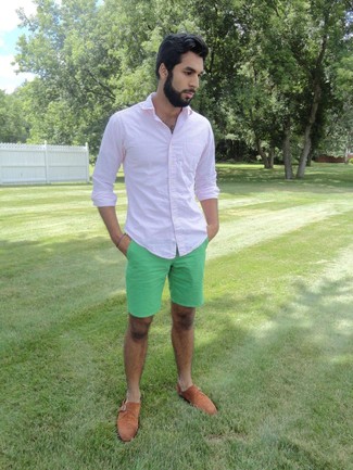 Hot Pink Long Sleeve Shirt Outfits For Men: A hot pink long sleeve shirt and mint shorts are a cool combo worth incorporating into your off-duty styling arsenal. Balance out your outfit with a more polished kind of footwear, like this pair of tan suede double monks.