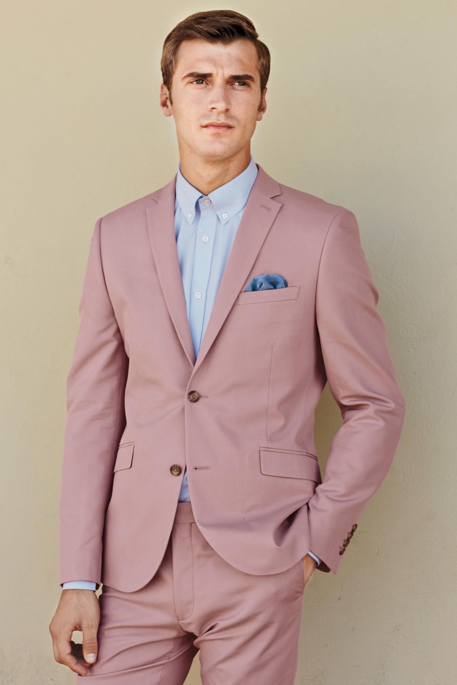 Men'S Pink Suit, Light Blue Dress Shirt, Blue Pocket Square | Lookastic