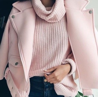 Hot Pink Cowl-neck Sweater Outfits For Women: If you're looking for a relaxed casual but also totaly stylish look, dress in a hot pink cowl-neck sweater and navy skinny jeans.