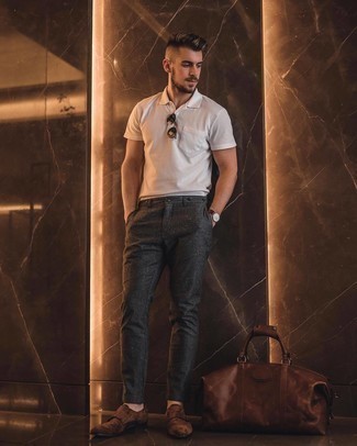 Brown Leather Holdall Outfits For Men: Why not make a white polo and a brown leather holdall your outfit choice? As well as totally functional, these items look awesome when worn together. Brown suede double monks will give an added dose of refinement to an otherwise too-common look.