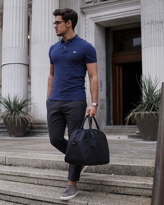 Charcoal Vertical Striped Chinos Outfits: Step up your laid-back style by opting for a navy polo and charcoal vertical striped chinos. If in doubt about the footwear, add grey suede low top sneakers to the equation.