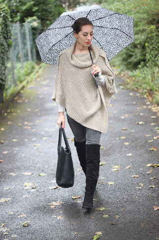 Wear a beige poncho and grey skinny jeans for a refined yet casual ensemble. If in doubt about what to wear when it comes to shoes, stick to a pair of black suede over the knee boots.