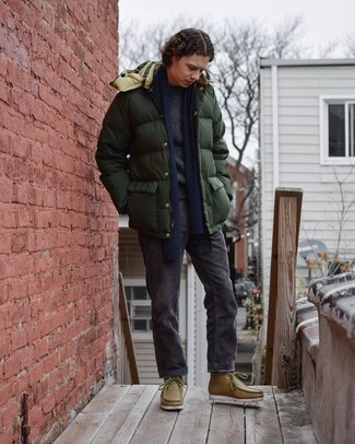 Navy Scarf Outfits For Men: Why not marry a dark green puffer jacket with a navy scarf? As well as totally practical, these two pieces look cool when paired together. Tan leather desert boots are an easy way to power up your outfit.