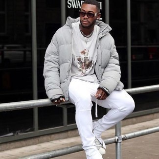 White Sweatpants with Puffer Jacket Casual Spring Outfits For Men (4 ideas  & outfits)