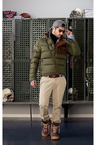 Charcoal Baseball Cap Outfits For Men: Why not rock an olive puffer jacket with a charcoal baseball cap? As well as totally comfortable, both items look good combined together. A pair of brown snow boots is a wonderful pick to complement your outfit.