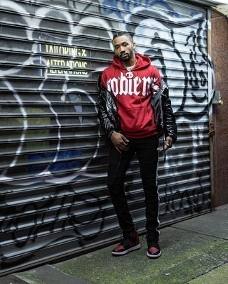 Red Leather High Top Sneakers Outfits For Men: A black puffer jacket and black jeans are among those versatile items that have become the absolute essentials in our menswear collections. Add a more informal twist to this look by rounding off with red leather high top sneakers.