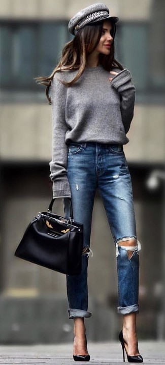 Navy Ripped Jeans Outfits For Women: 
