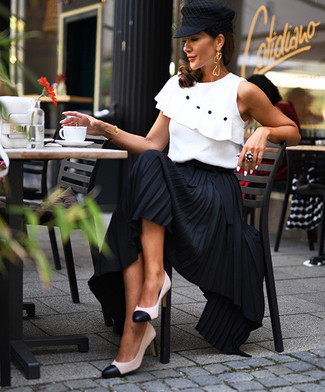 White and Black Leather Pumps Spring Outfits: 