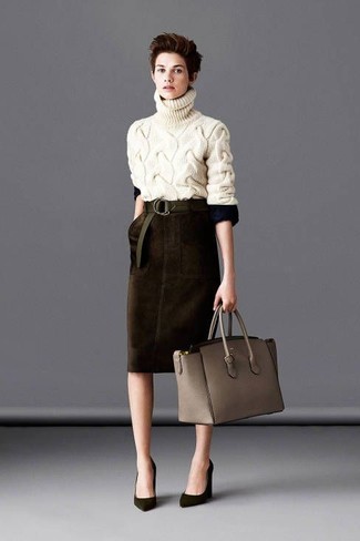 Dark Brown Pencil Skirt Outfits: 
