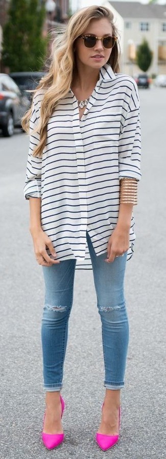 White and Navy Button Down Blouse Outfits: 