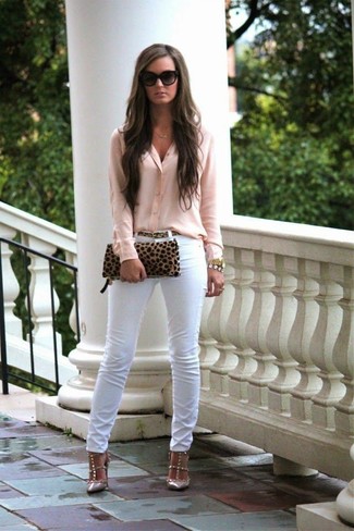 Pink Button Down Blouse Outfits: 