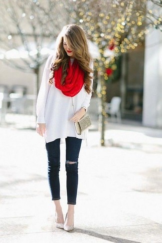 Red Scarf Outfits For Women: 