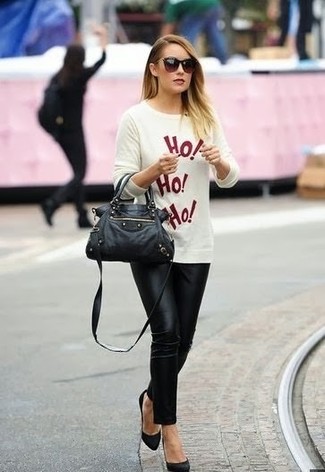 White and Black Print Crew-neck Sweater Outfits For Women: 