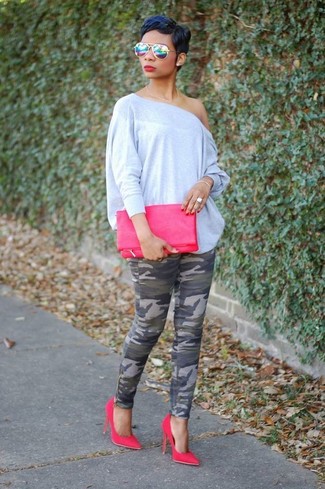 Dark Green Camouflage Skinny Pants Outfits: 