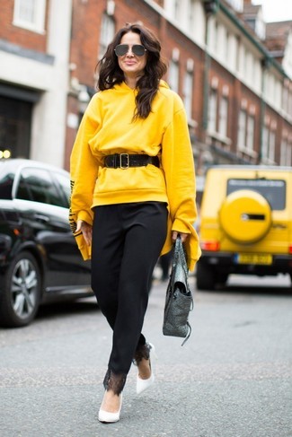 Yellow Hoodie Outfits For Women: 