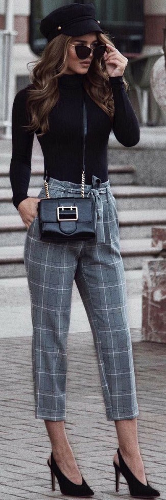 Grey Check Tapered Pants Outfits For Women: 