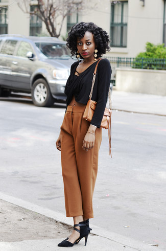 Wide Leg Pants Outfits: 
