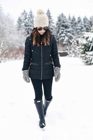 Grey Wool Gloves Outfits For Women: 