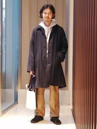 Brown Raincoat Outfits For Men: A brown raincoat looks so great when teamed with tobacco chinos. And if you need to easily lift up your look with shoes, why not complete your ensemble with a pair of dark brown suede chelsea boots?