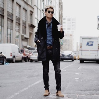 Dark Brown Leather Belt Warm Weather Outfits For Men: This off-duty combination of a black raincoat and a dark brown leather belt is a foolproof option when you need to look great but have no extra time. Tan suede chelsea boots will infuse a dash of class into an otherwise straightforward outfit.