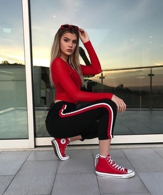 Sneakers Outfits For Women: 