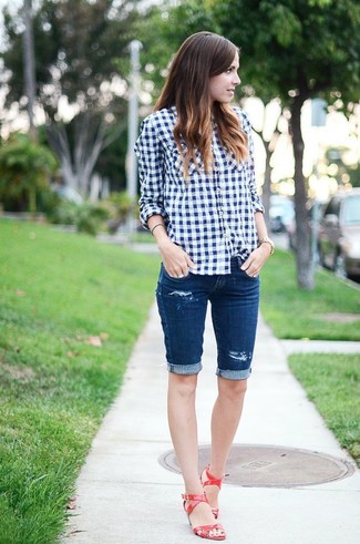 White and Blue Gingham Dress Shirt Outfits For Women: 