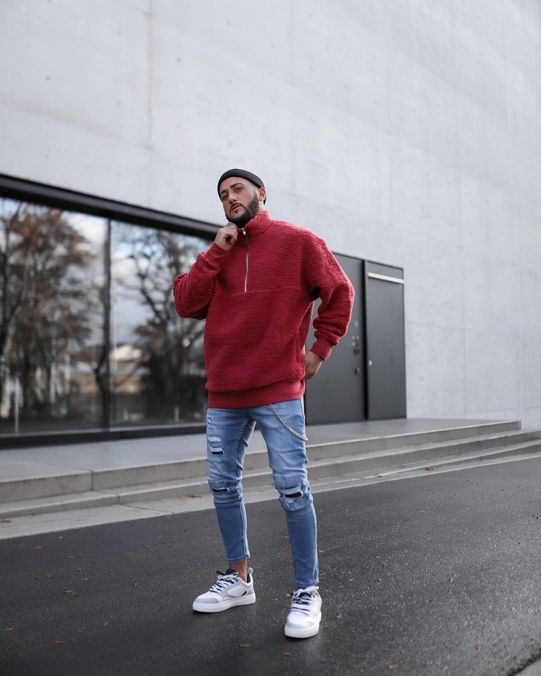 Red blue and white on sale sweater