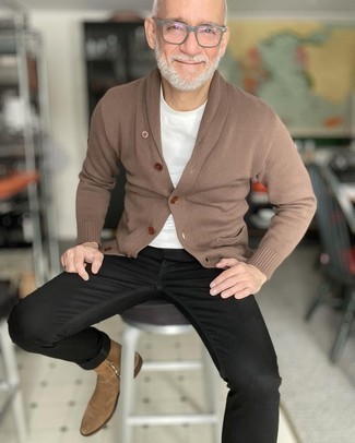 Black Pants with Brown Shoes Outfits For Men After 50: This combo of a brown shawl cardigan and black pants is an excellent option for off duty. Feeling transgressive today? Change things up a bit by wearing brown suede chelsea boots. This outfit is perfect for 50-year-old guys.