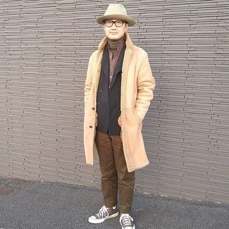 Beige Wool Hat Outfits For Men: This is undeniable proof that a beige shearling coat and a beige wool hat look amazing when you team them up in a street style ensemble. If you're wondering how to finish, a pair of brown canvas high top sneakers is a great idea.
