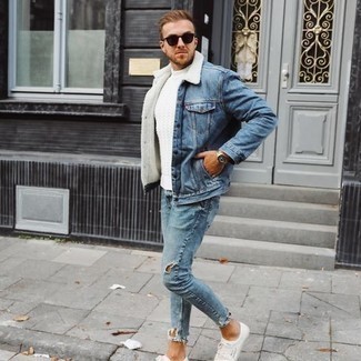 Men's Light Blue Denim Shearling Jacket, White Cable Sweater, Light Blue Ripped Jeans, White Canvas Low Top Sneakers