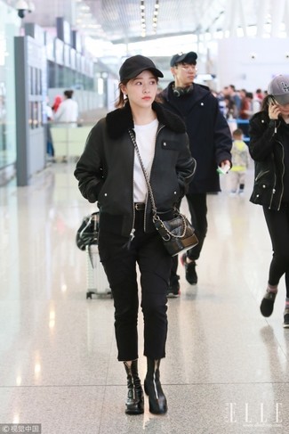 Black Cap Cold Weather Outfits For Women: A black shearling jacket and a black cap are definitely worth being on your list of essential casual pieces. If you wish to immediately step up this outfit with one piece, complete this ensemble with a pair of black leather ankle boots.