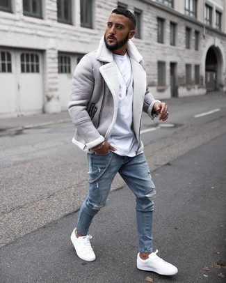 Men's Grey Shearling Jacket, White Crew-neck T-shirt, Light Blue Ripped Skinny Jeans, White Canvas Low Top Sneakers