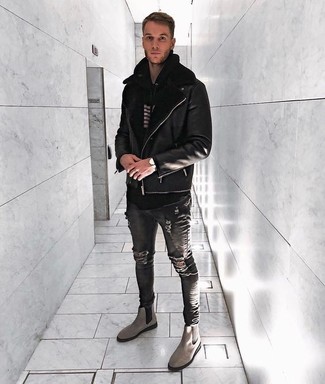 Black Shearling Jacket Outfits For Men: A black shearling jacket and charcoal ripped skinny jeans are an easy way to infuse effortless cool into your day-to-day styling arsenal. If you wish to effortlessly smarten up your ensemble with one single item, complete your outfit with grey suede chelsea boots.