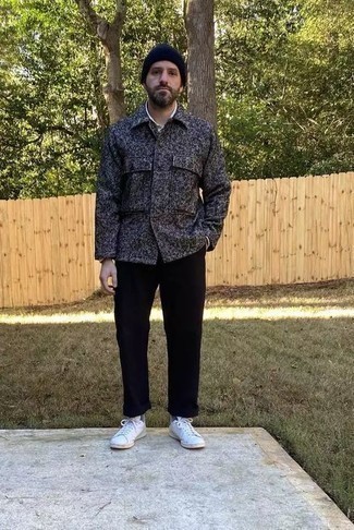 Charcoal Camouflage Shirt Jacket Outfits For Men: Show off your chops in menswear styling by teaming a charcoal camouflage shirt jacket and black chinos for an off-duty getup. Want to break out of the mold? Then why not complement your look with a pair of white canvas low top sneakers?